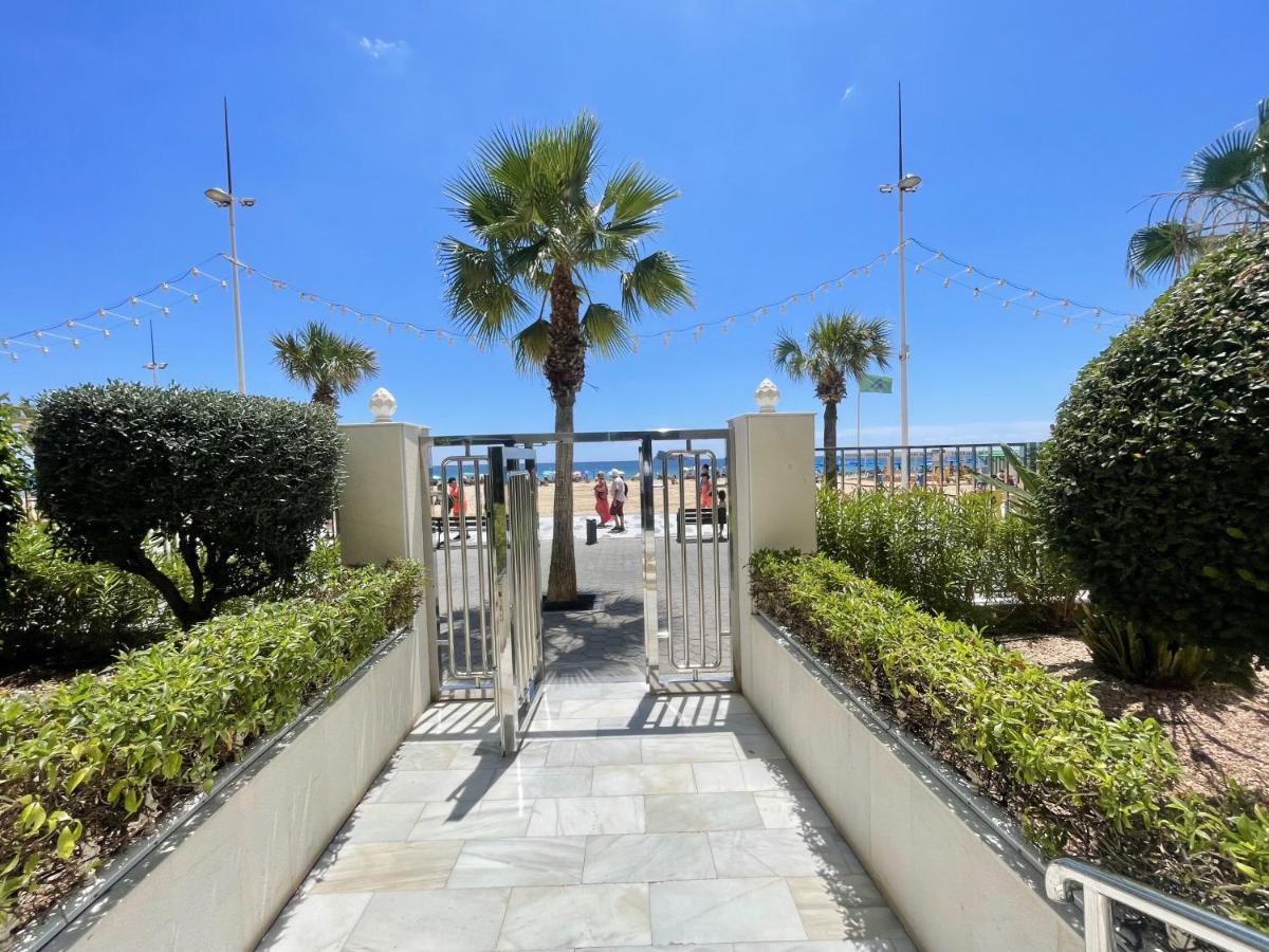 Tor Maraya Seafront Levante Beach Benidorm Dış mekan fotoğraf